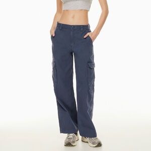 Aritzia Cargo Pants | Size 6